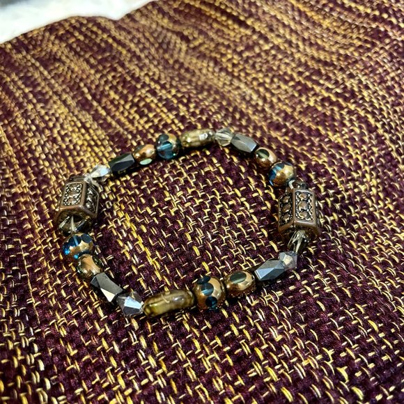 Borwn & Gold Bead Bracelet - Picture 2 of 8